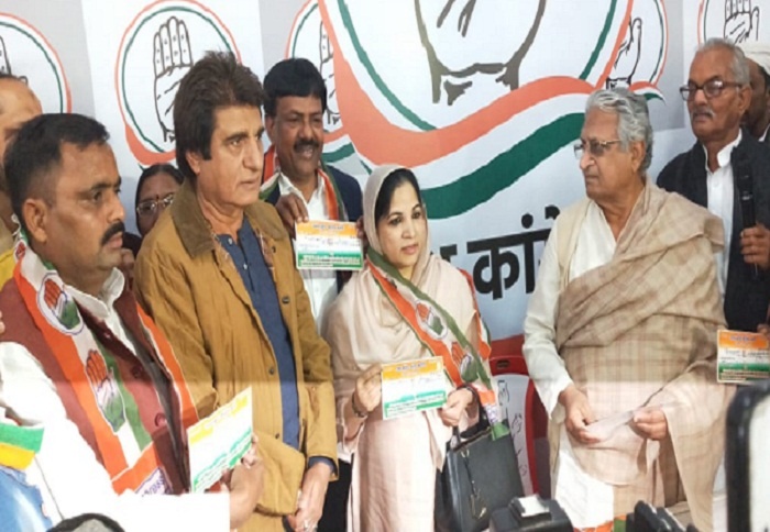 सीतापुर की पूर्व बसपा सांसद कैसर जहां और उनके पूर्व विधायक पति कांग्रेस में शामिल