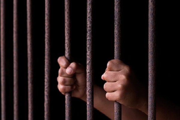 UP : जिला जेल के 9 कैदी HIV संक्रमित, हड़कंप मचा