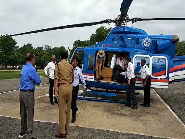 हेलीकॉप्टर से बांदा पहुंचे अपर मुख्य गृहसचिव ने कहा, कालिंजर में टूरिस्ट थाना और गुडमार्निंग पुलिसिंग अहम