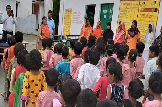 बिजनौर के प्राथमिक विद्यालय नैनपुरा में धूमधाम से मना स्वतंत्रता दिवस