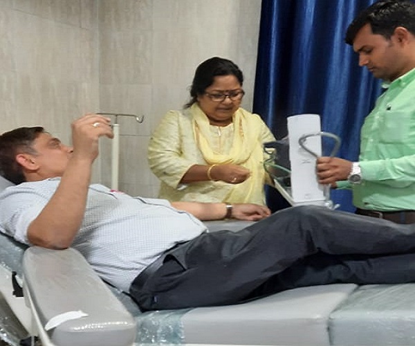 बांदा मेडिकल कालेज में ब्लड डोनेशन कैंप में 5 ने किया रक्तदान