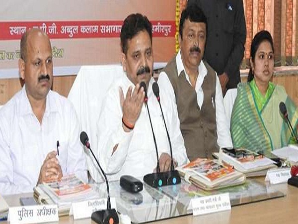 हमीरपुरः उत्तर प्रदेश में रजिस्ट्री-बैनामा पर रोक, मंत्री ने घोषणा की