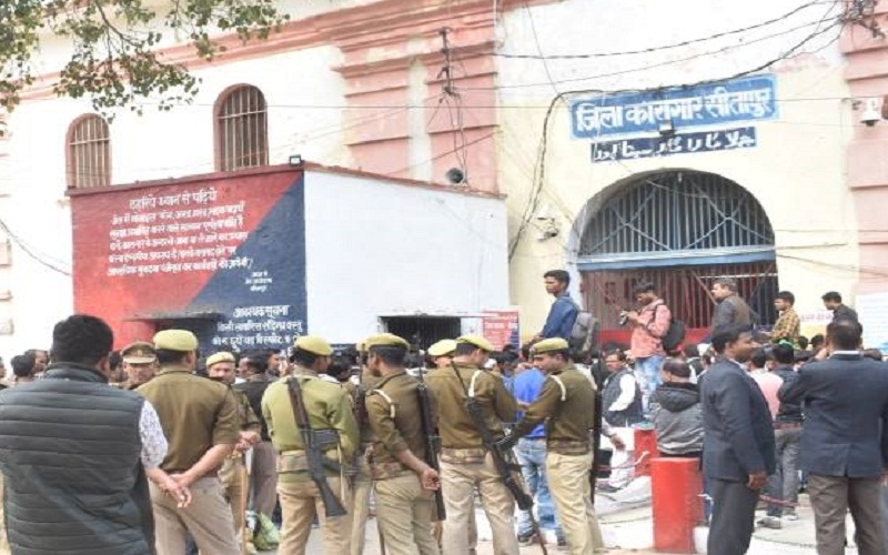 अब सीतापुर जेल में शिफ्ट होगा डॉन छोटा राजन का शूटर, आजम खां पहले से बंद