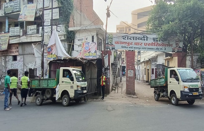 कानपुर में परिवर्तन फोरम ने रजिस्ट्री गेट तक चलाया सफाई अभियान