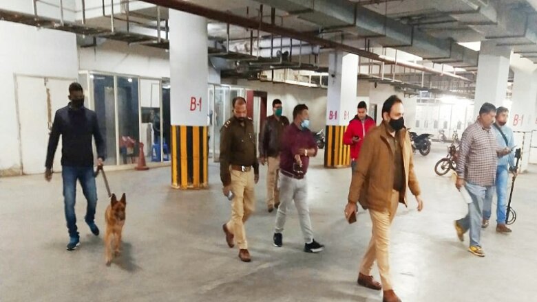 कानपुर के मॉल को बम से उड़ाने की धमकी, ट्वीट करने वाले पर FIR