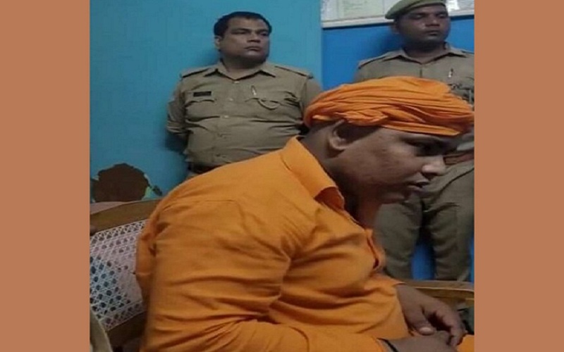 sitapur-bajrangmuni-arrested-for-objectionable-remarks-on-women
