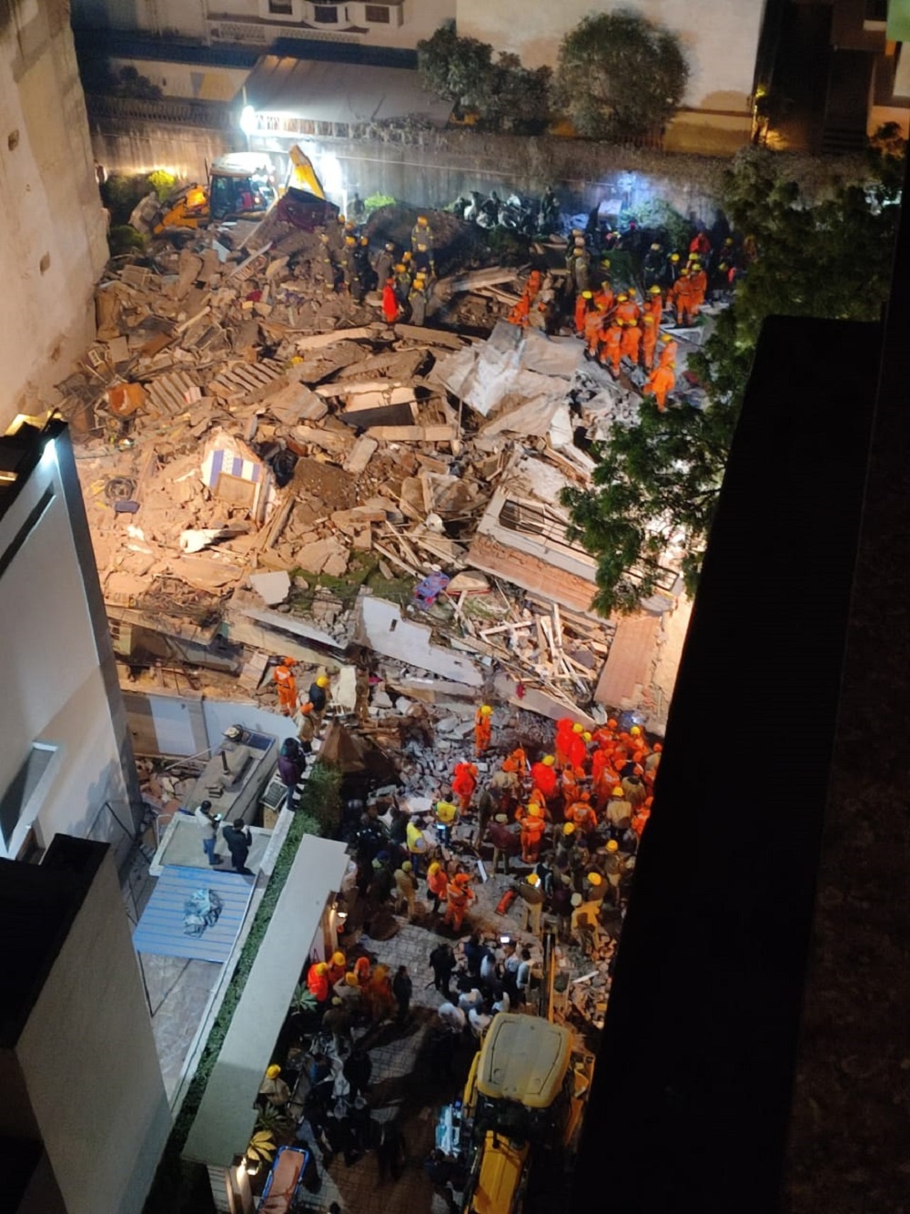Five killed in building collapse in Lucknow, 30-40 feared trapped