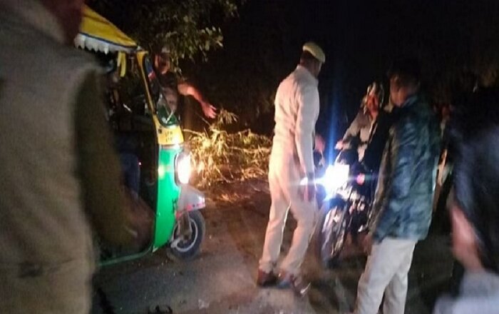 Accident : बांदा में बाइक-आटो की टक्कर में एक की मौत, 5 घायल
