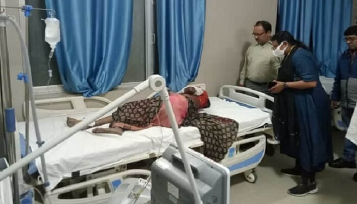 कानपुर में दर्दनाक हादसा, दंपती और 3 बच्चों की जिंदा जलकर मौत, बुजुर्ग झुलसी