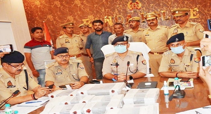 Big success for Banda police, illegal arms factory busted, two miscreants arrested 