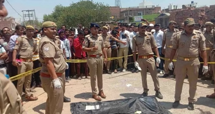 Jalaun : Girl student was shot dead in middle of the market, returning home after giving paper 
