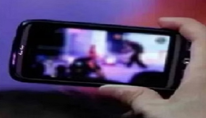 UP : महिला संग सिपाही का अश्लील वीडियो वायरल, फेसबुक-इंस्टाग्राम से हटवाने में जुटी पुलिस, FIR..