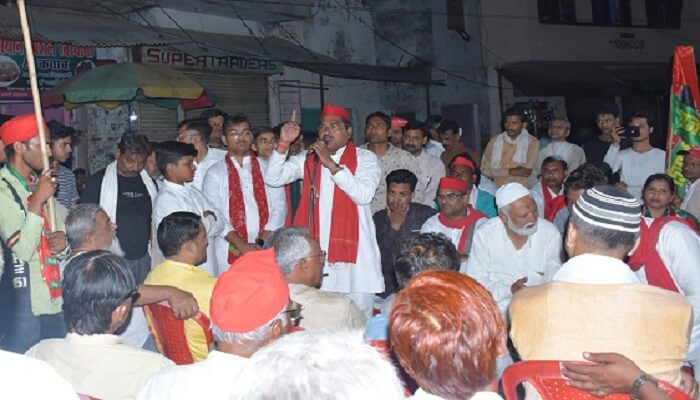 Nukkad Sabha in support of candidate Geeta Sahu, candidate's public relations 
