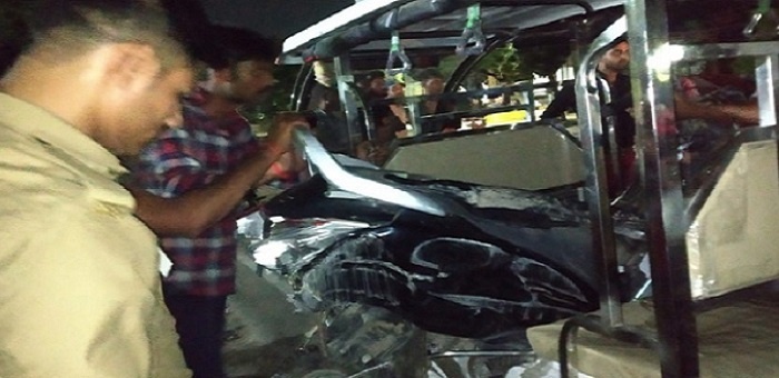 In Lucknow Uncontrollable Scorpio trampled the scooty, the entire family of Sitapur perished 