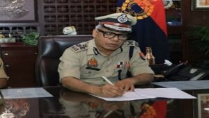 UP DGP : New DGP Vijay Kumar took charge