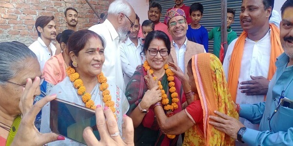 BJP leader Mamta Mishra inaugurated election office in Banda 