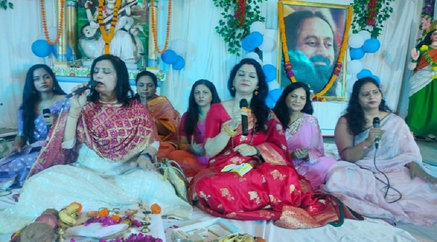 Art of Living founder Sri Sri Ravi Shankar's birth anniversary celebrated with pomp in Banda 