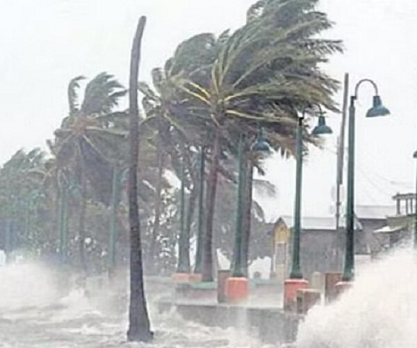 यूपी में भीषण तूफान का अलर्ट, मौसम विभाग ने जारी की चेतावनी, पढ़ें पूरी खबर..