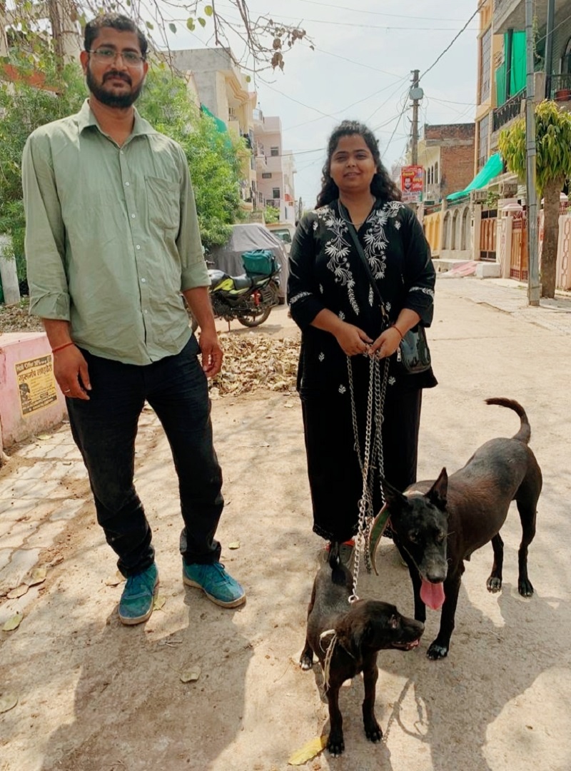 Personality : Bhairav ​​is seen in service of dogs to Aradhana singh in Banda 