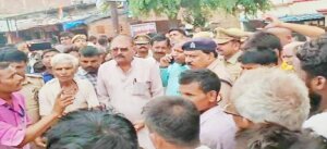 Big accident in Banda, two brothers were trampled by scorpions, one died