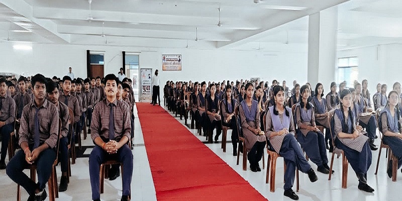 Banda : Youth dialogue India program, follow five vows firmly 