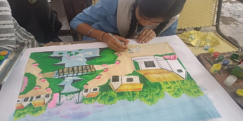 in Banda District level art festival competition organized in Arya Kanya Inter College 