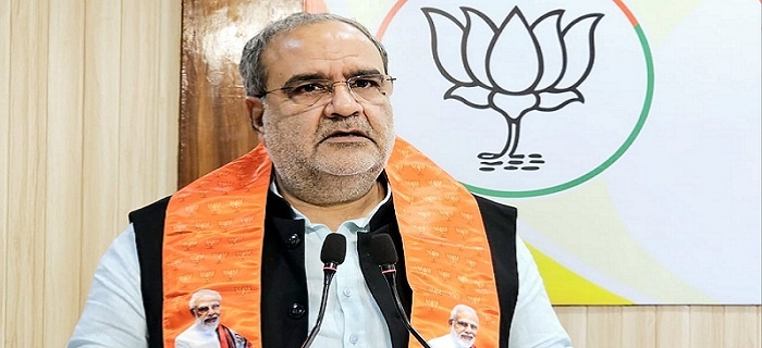 in UP Big reshuffle in BJP before Lok Sabha in-charge of many districts changed 