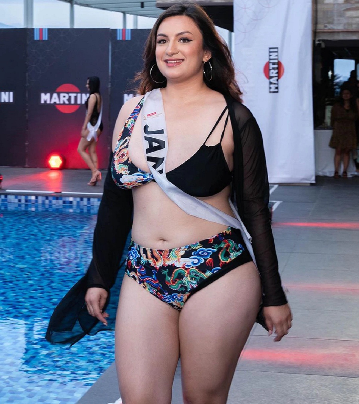 Who is this plus size model Deepika Garrett? which is discussed all over world