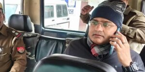 UP : Suspended Naib Tehsildar with reward arrested, case of attempt to rape and murder of female officer