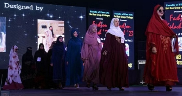 UP : Ulama angry on catwalk in burqa in Muzaffarnagar