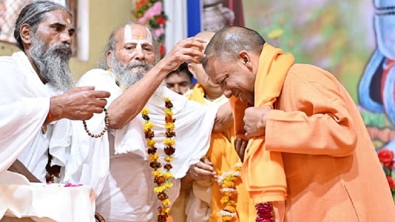 CM Yogi said in Ayodhya earlier there was hesitation in speaking Hindu 