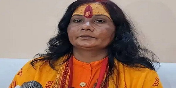 Controversial statement : In Moradabad, Sadhvi Geeta Pradhan said that she will behead Swami Prasad Maurya 