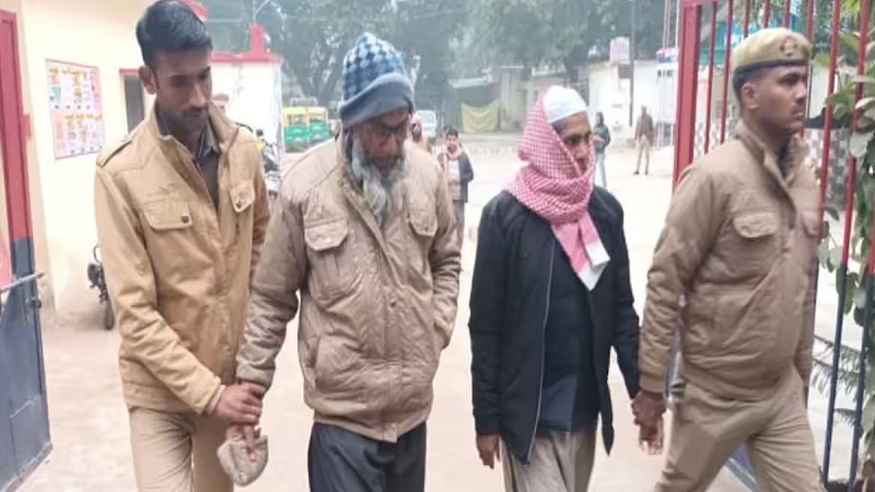 UP : 3 including Maulanas of two mosques jailed in case of conversion of Nayaab Tehsildar