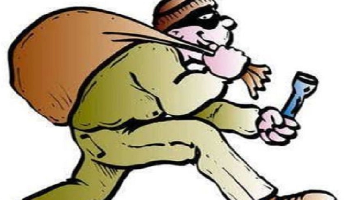Lakhs stolen from IPS officer's house in Lucknow 