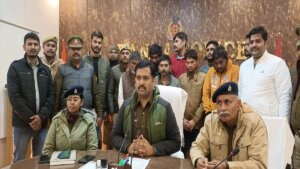 Big success for Banda police, 5 smugglers of inter-state gang including ganja worth Rs. 3 crores arrested