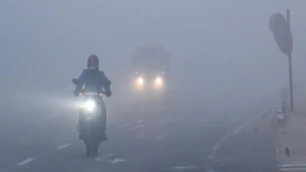 UP Weather : Rain and fog alert in Bundelkhand-West UP from tonight