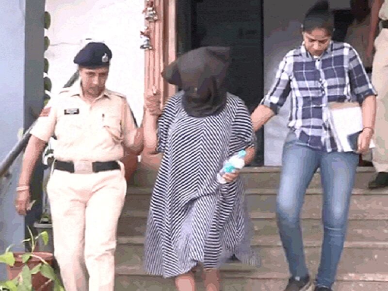 Murderer CEO Maa Suchana Seth, arrested while carrying dead body in bag in Goa