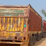 बांदा में अधिसूचना के बाद MP के बालू माफिया मल्होत्रा के ट्रकों की अवैध एंट्री तेज
