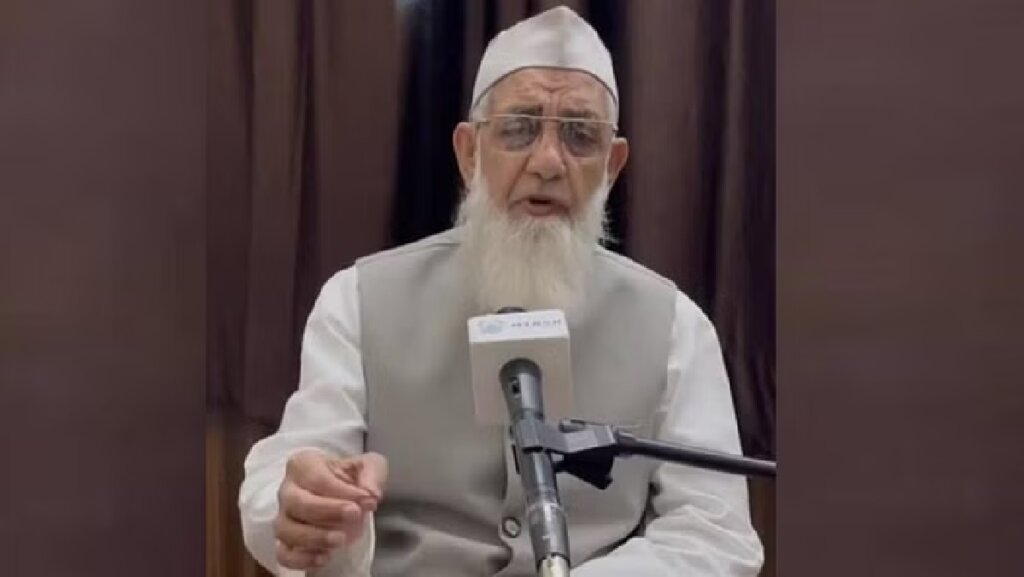Maulana Abdul Aleem Farooqui passes away 
