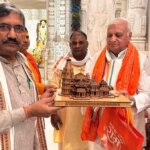 अयोध्या : राज्यपाल आरिफ मोहम्मत ने रामलला के दर्शन कर टेका मत्था