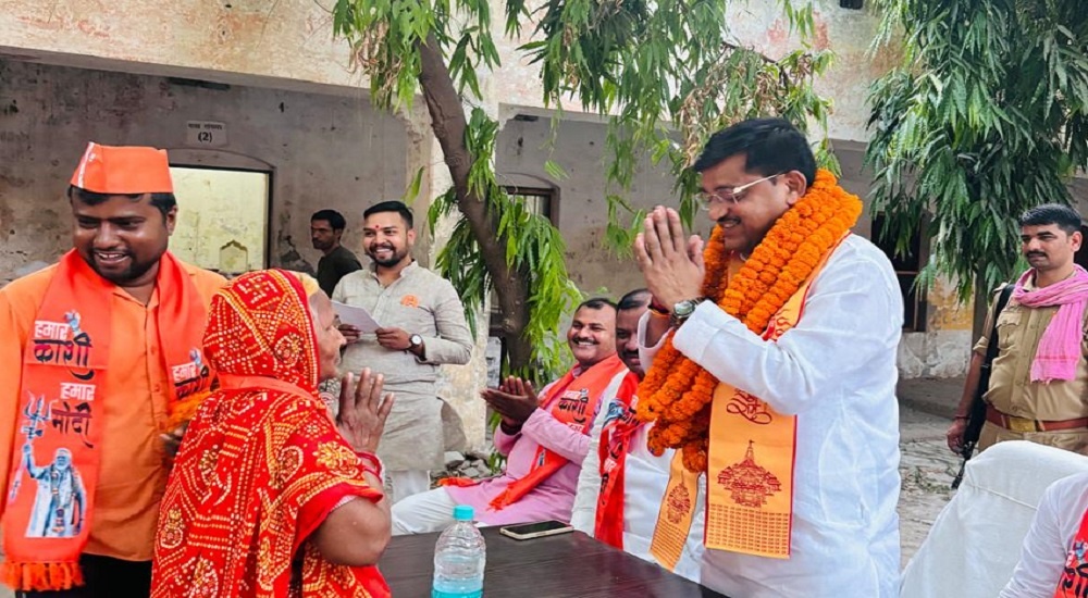 Minister Ramkesh Nishad in Varanasi