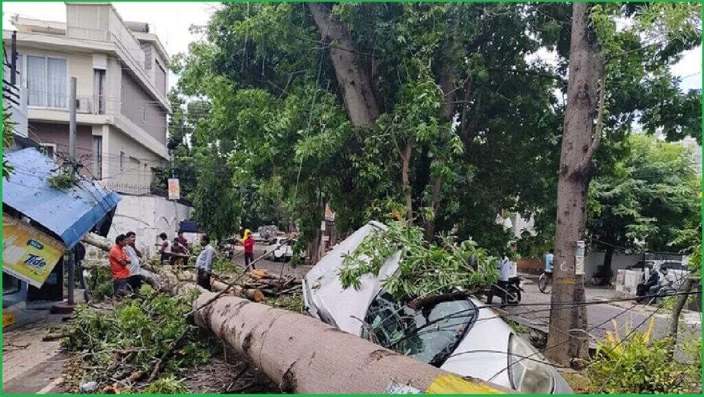 UP : Weather changed