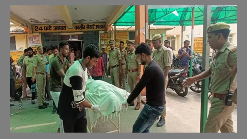 8 people died, more than 20 injured in horrific accident in Bulandshahr, UP.