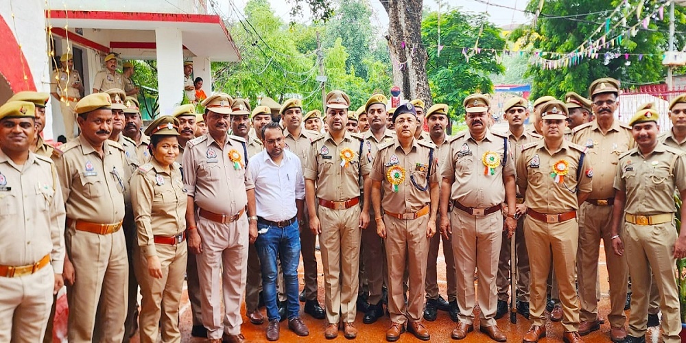 Independence Day celebrated with pomp in Banda Jail