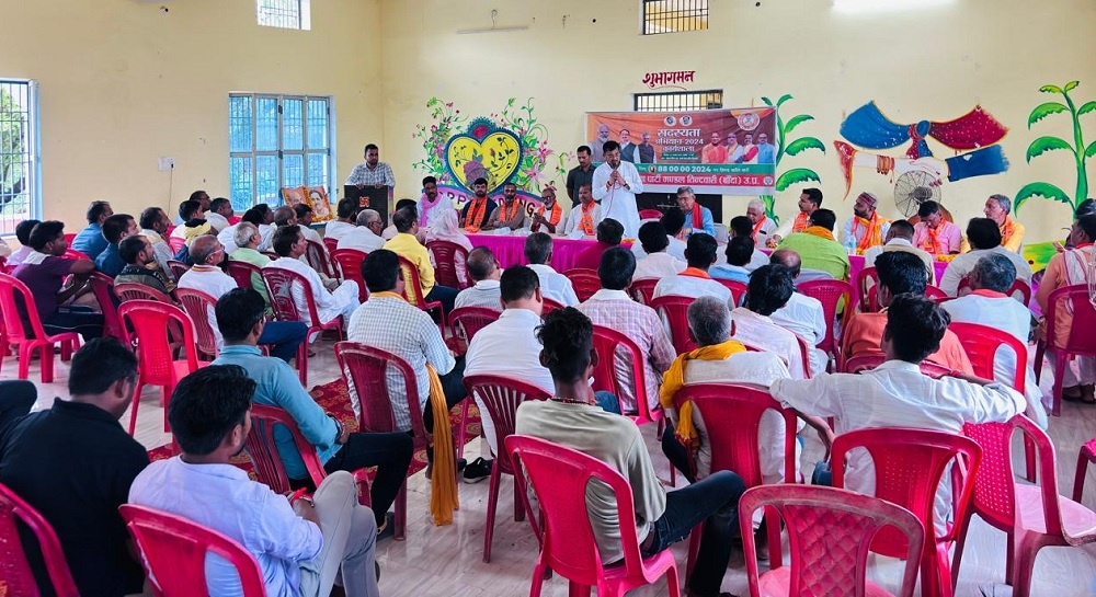 UP : Minister Ramkesh Nishad said-come forward with new energy