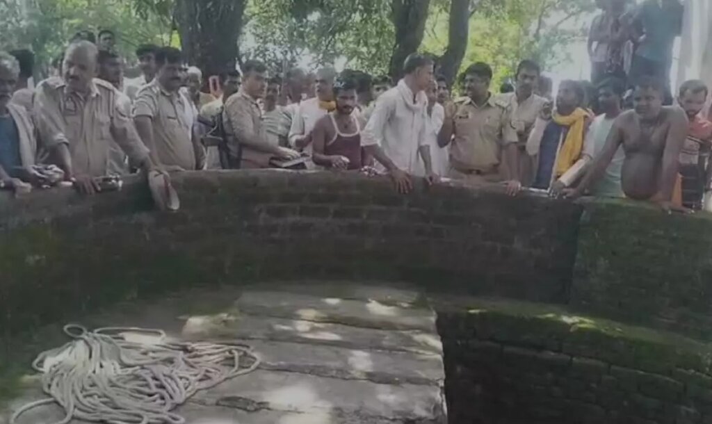 in Banda 3 deaths for one slipper, people don't forget that scene