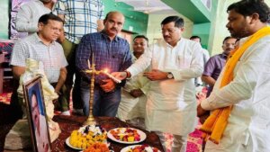 Banda : Minister RamkeshNishad inaugurated badminton tournament