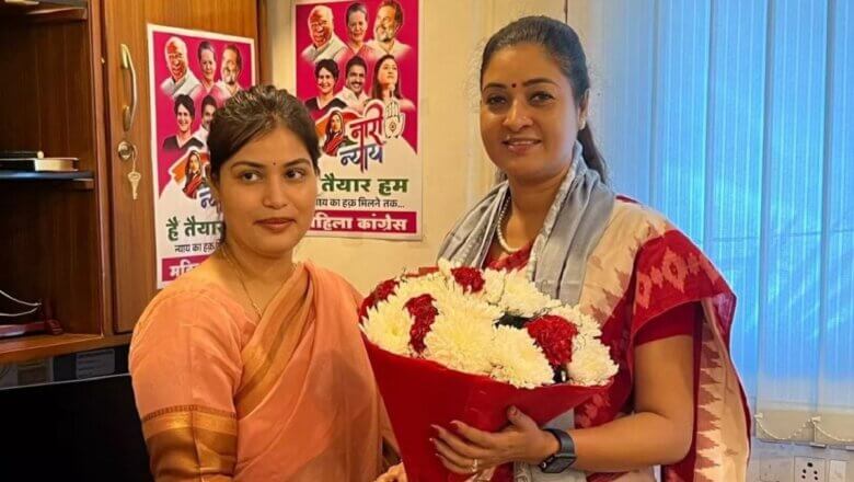 यूपी उपचुनाव से पहले बसपा को तगड़ा झटका, BJP के बिगड़े समीकरण, खैर में चारू ने थामा कांग्रेस का हाथ