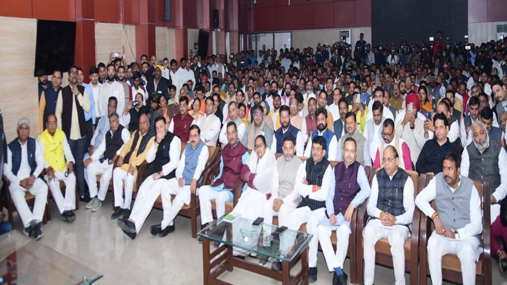 There may be major reshuffle in Yogi cabinet soon