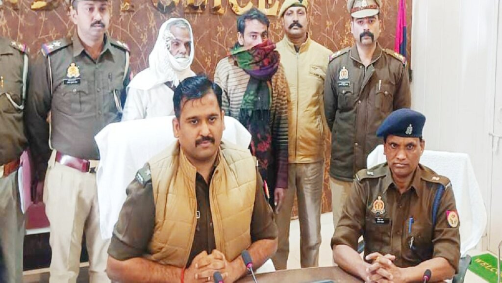 Two arrested for growing ganja at home in Banda, cases reported earlier also